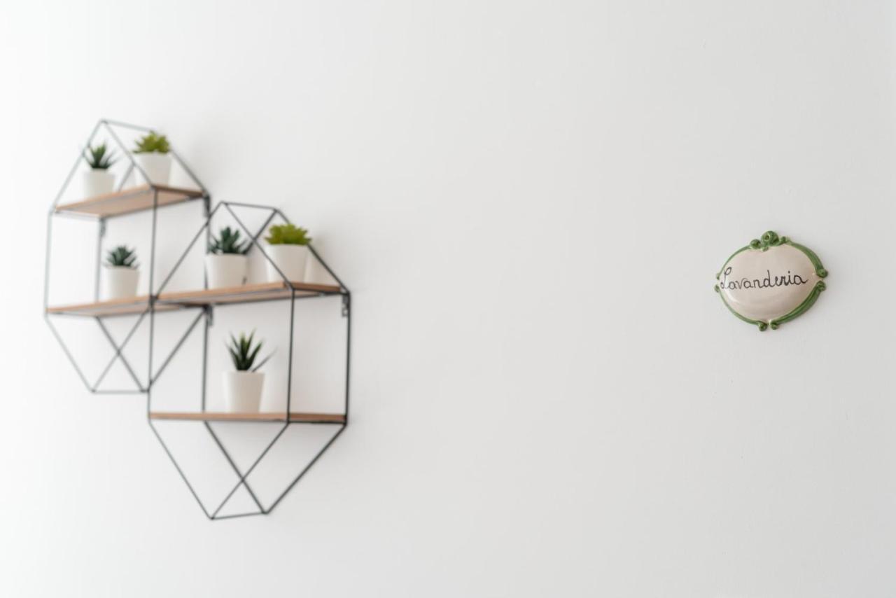 Affittacamere L'Eolie 산타가타디밀리텔로 외부 사진